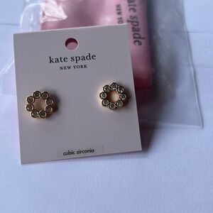 SALE🆕kate spade♠️Full Circle Classic Stud Gold Earrings NWT Gift Idea